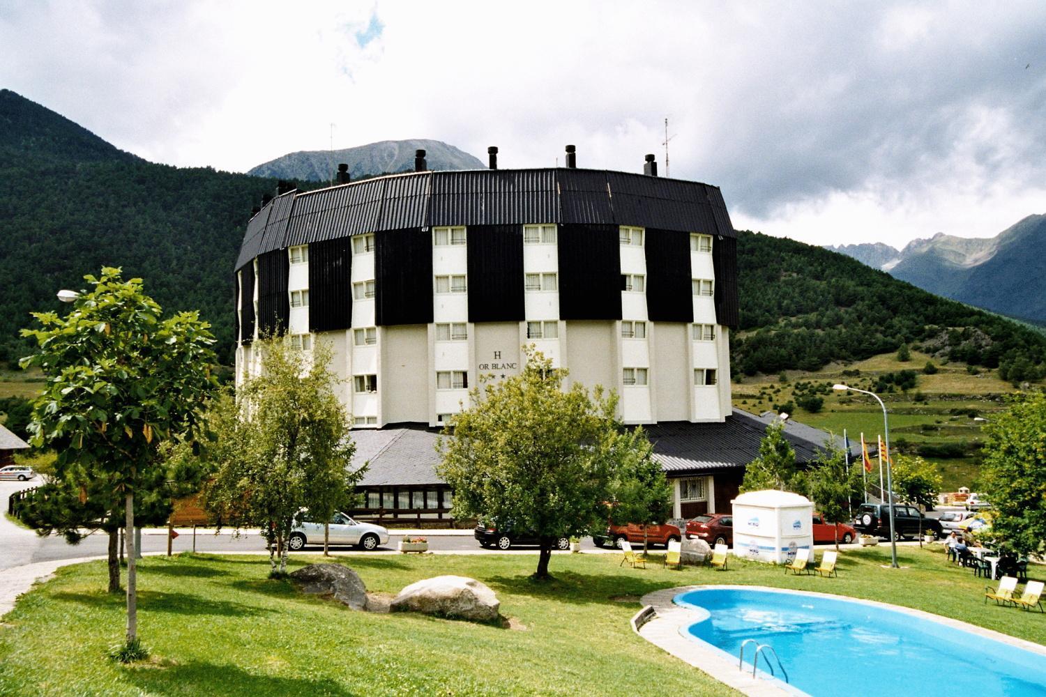 Hotel Or Blanc Эспот Экстерьер фото